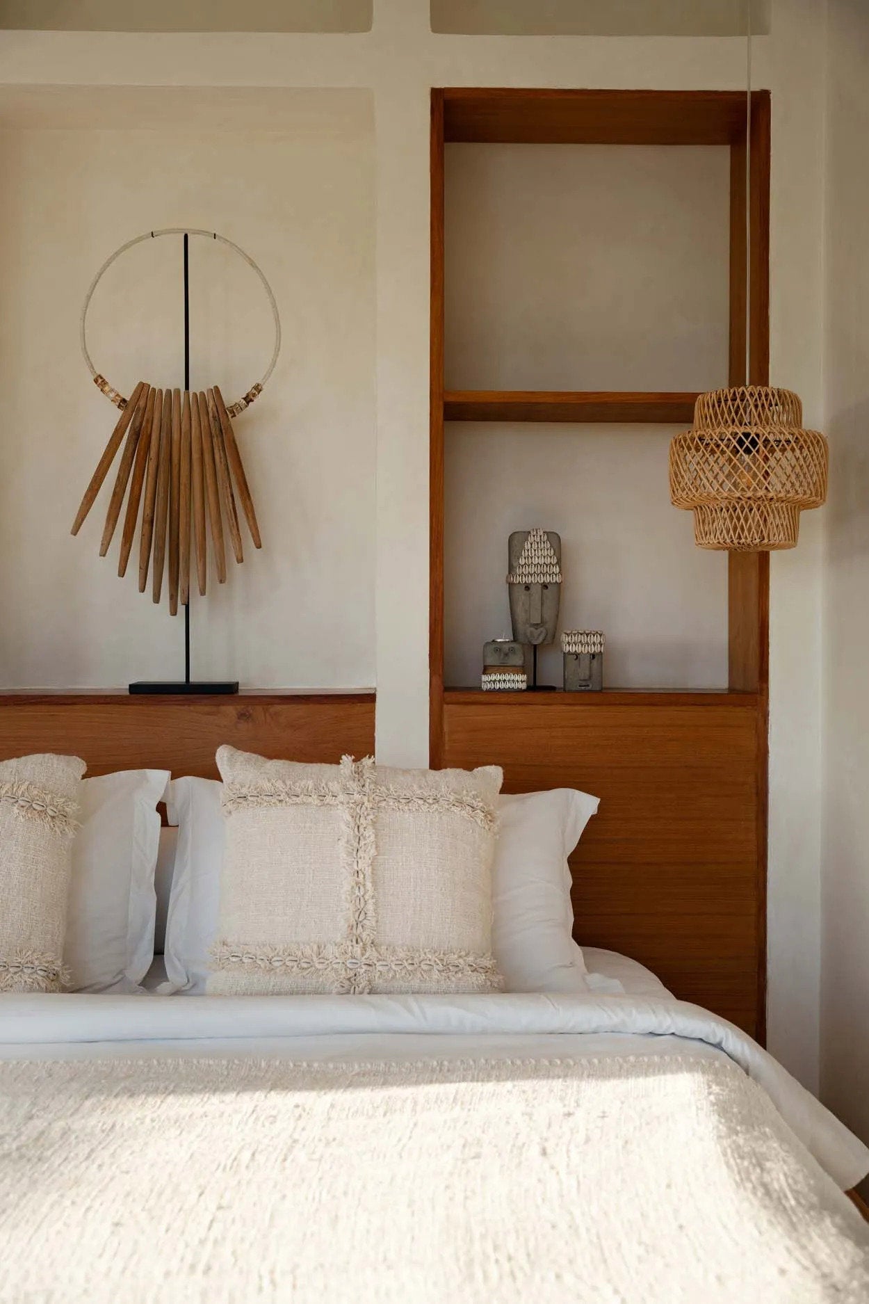 La statue Sumba #32 sur pied