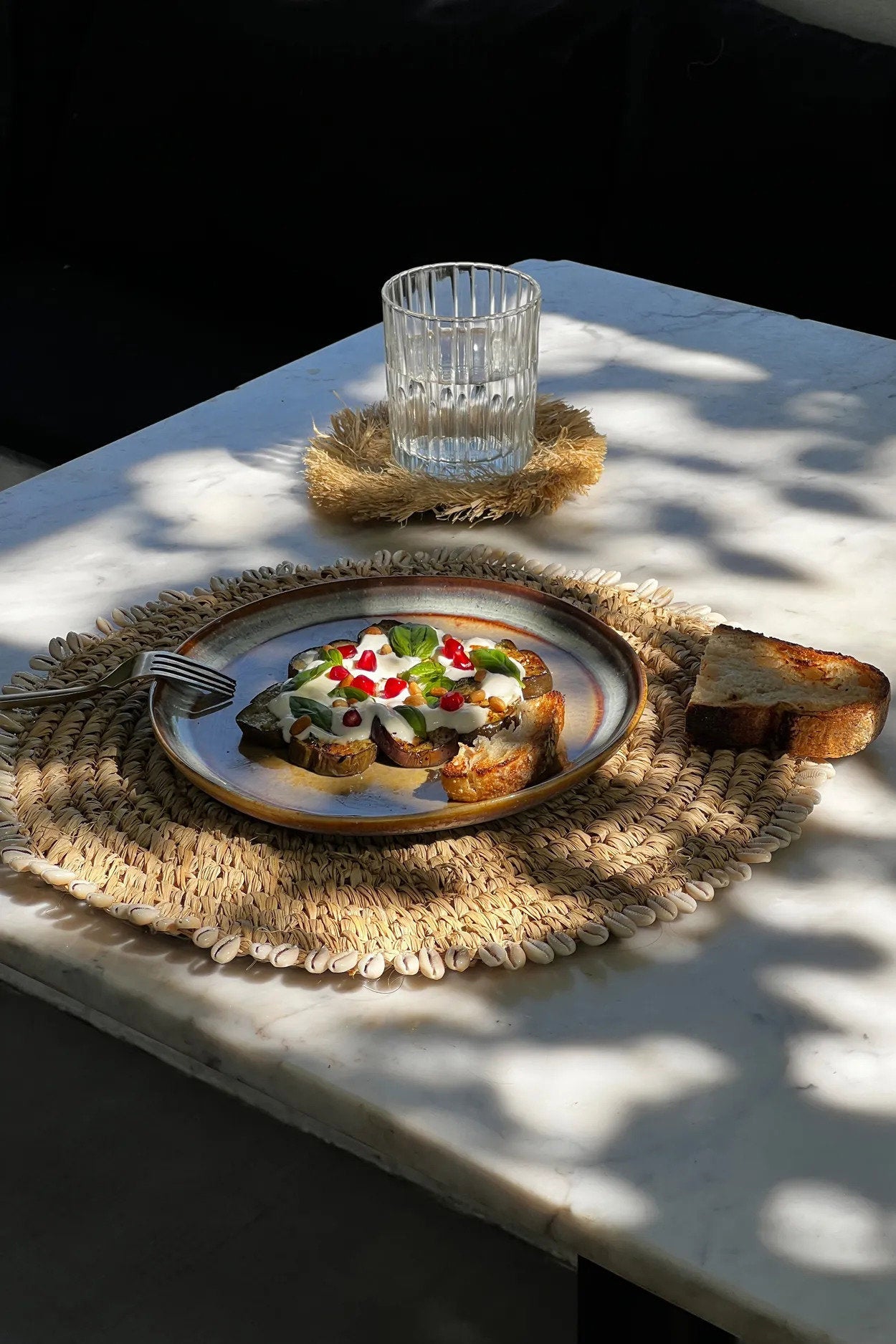 Le Set De Table Raffia Shell - Naturel