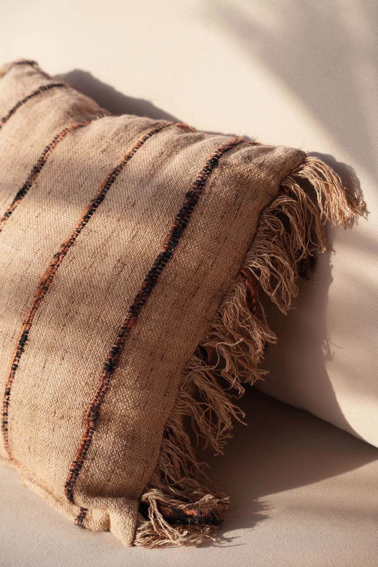 La Housse de Coussin Oh My Gee - Beige Noir - 40x40