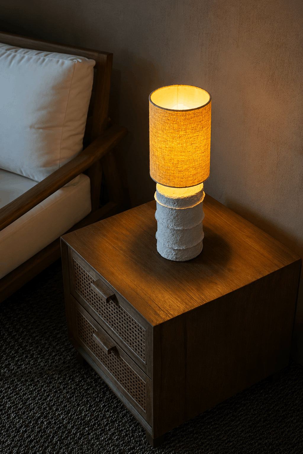 Lampe de table Contour en papier mâché blanc – Taille S