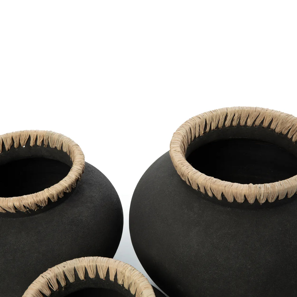 Le Vase Styly - Noir Naturel - M