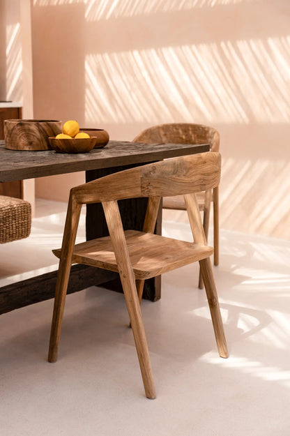 La chaise de salle à manger Teluk
