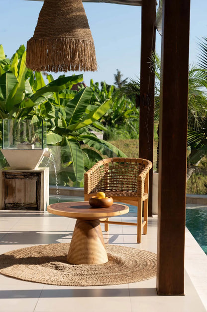 La chaise de salle à manger Tugu